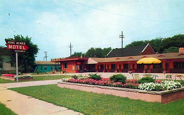 June Acres Motel Detroit (newer photo)